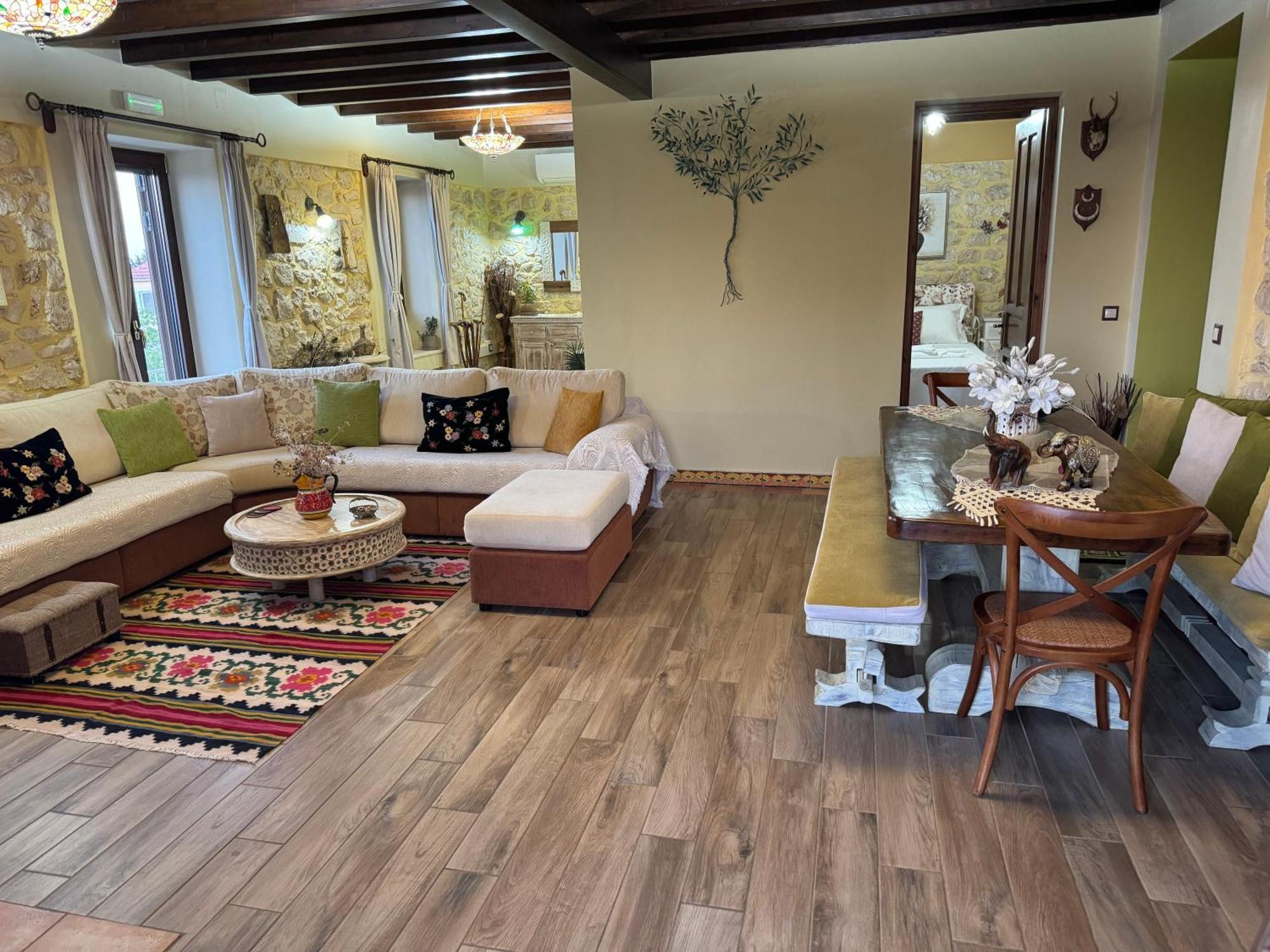 Lazareto Villa Anogi Luaran gambar
